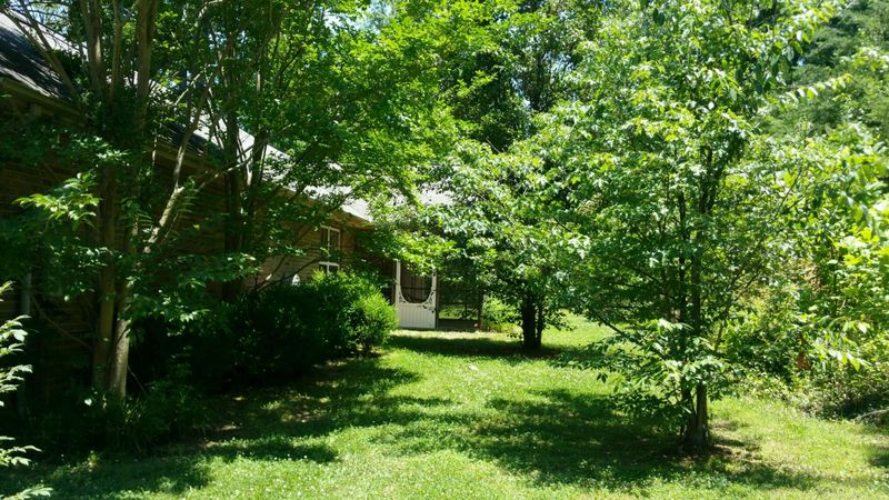 1227 Chesty Puller Cir, Maryville, TN 37803