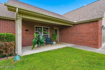 1227 Elsborn Ridge Rd, Maryville, TN 37801