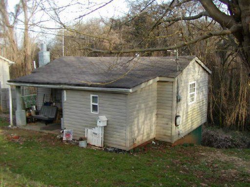 1227 Main St, Loudon, TN 37774