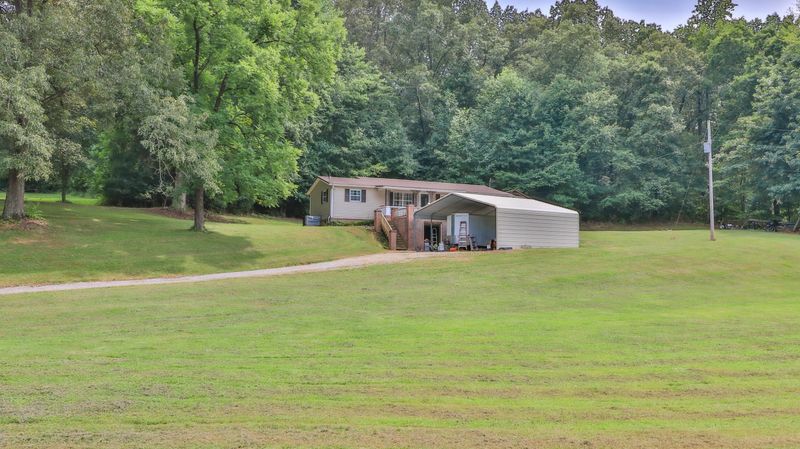 1229 Everett Rd, Knoxville, TN 37932
