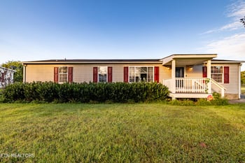 1229 Mountain View Cir, Maryville, TN 37801