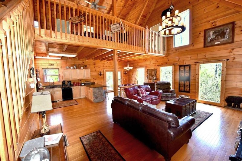 1229 Secona Way, Sevierville, TN 37876