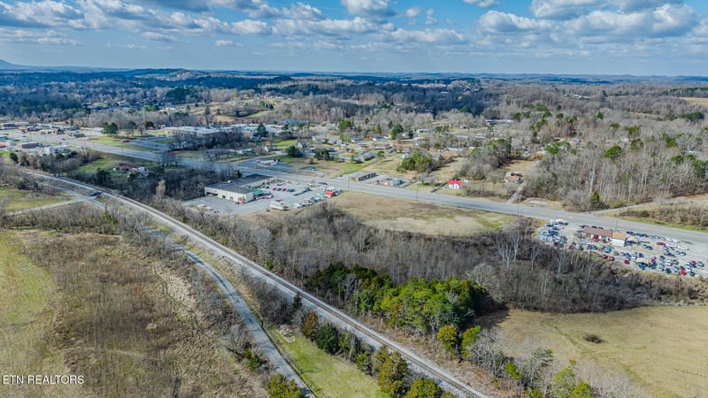 1229 U S 411, Etowah, TN 37331