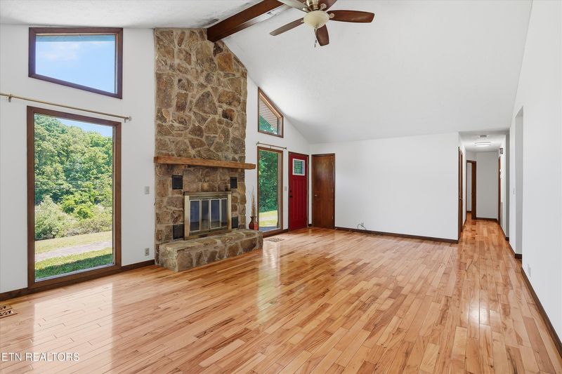 123 Dug Ridge Rd, Kingston, TN 37763