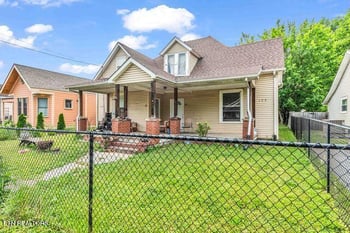 123 E Springdale Ave, Knoxville, TN 37917