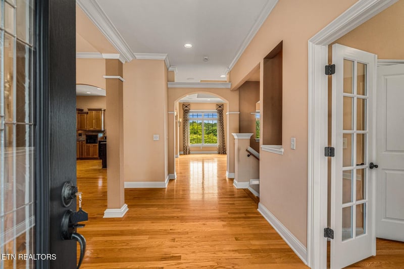 123 Eladi Tr, Vonore, TN 37885