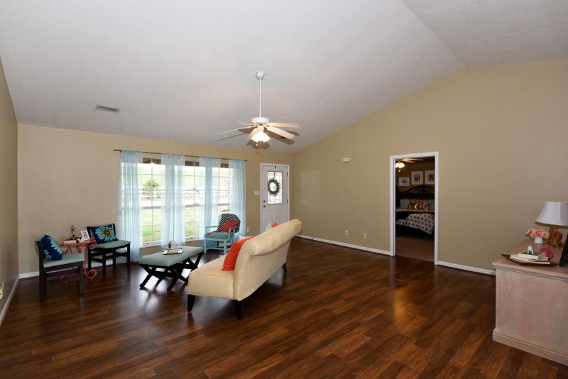 123 Gary Jarvis Dr, Maryville, TN 37801