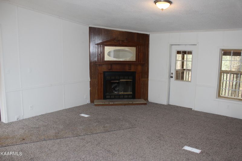 123 Gobblers Knob, Harriman, TN 37748