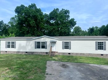 123 Grey Dove Ln, Powell, TN 37849