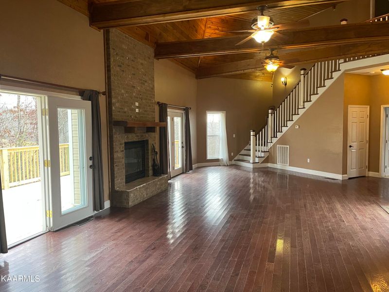 123 Howard Rd, Loudon, TN 37774