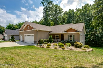 123 Kawga Way, Loudon, TN 37774