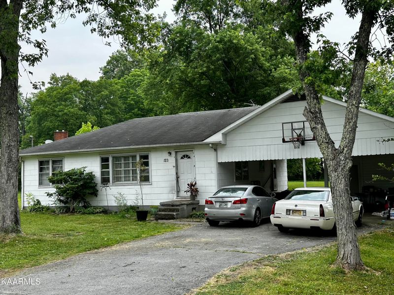 123 King St, Kingston, TN 37763