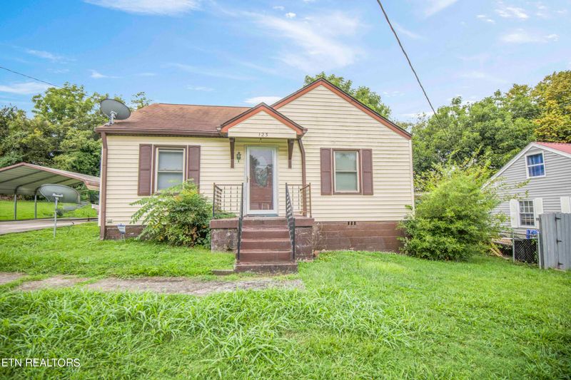 123 Kingwood Rd, Kingston, TN 37763