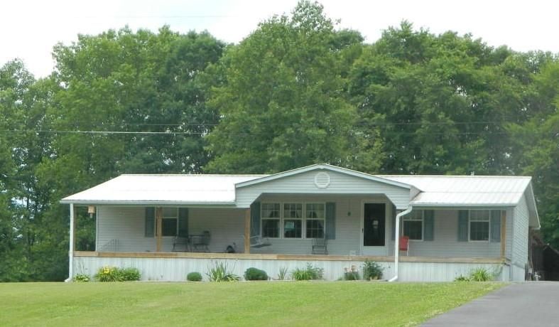 123 Mountain Rd, Oliver Springs, TN 37840