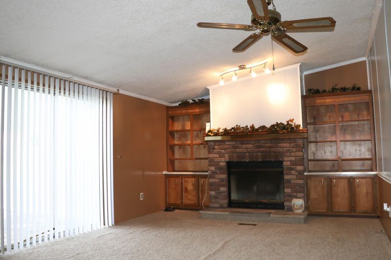 123 Pond Rd, Oliver Springs, TN 37840