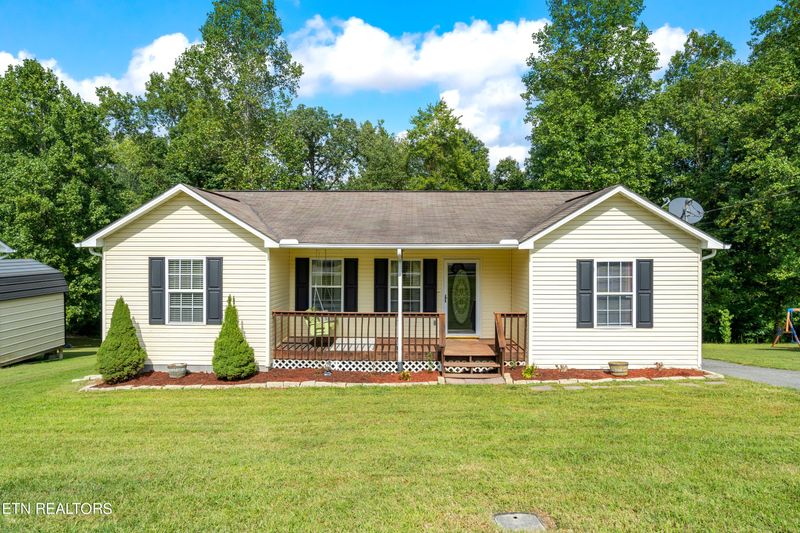 123 Reagan Ln, Lafollette, TN 37766