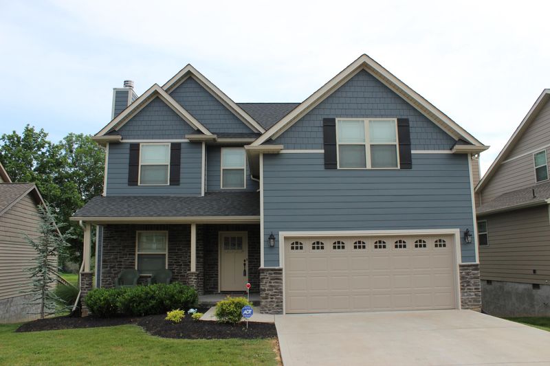 123 Twilight Blvd, Sharps Chapel, TN 37866