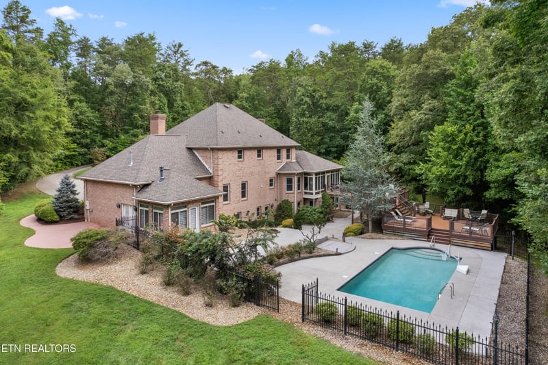 12306 Yarnell Rd, Knoxville, TN 37932