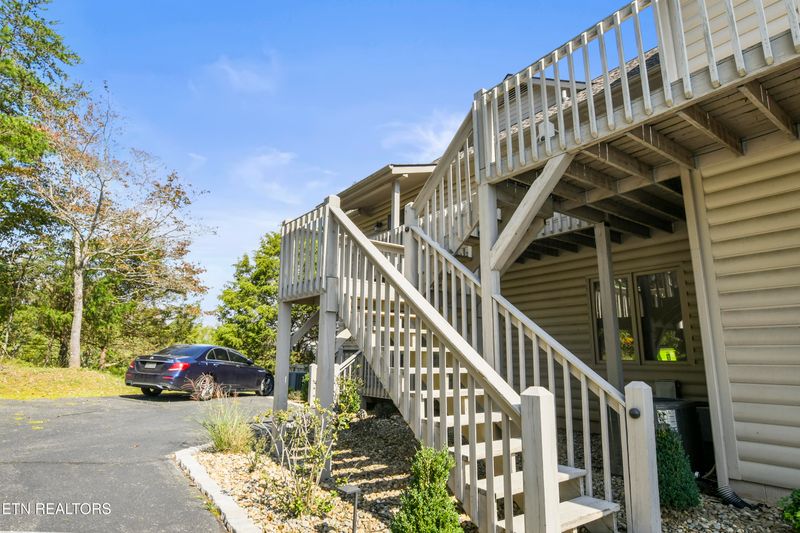1231 Deerfield Way #1, Lafollette, TN 37766