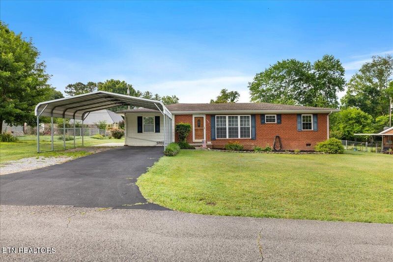 1231 Morgan St, Athens, TN 37303