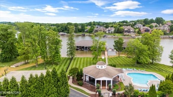 12311 Blacksburg Ln, Knoxville, TN 37922