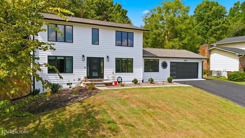 12312 W Kings Gate Rd, Knoxville, TN 37934