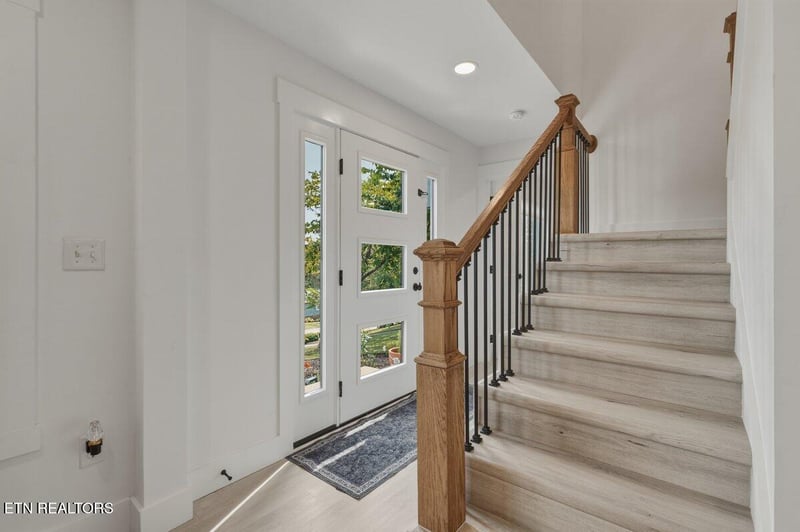 12312 W Kings Gate Rd, Knoxville, TN 37934