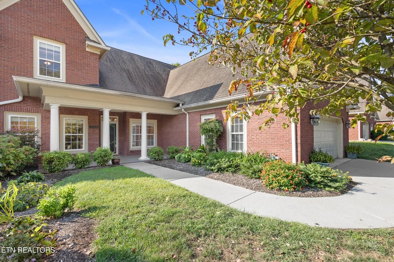 12318 Willow Ridge Ln, Knoxville, TN 37934