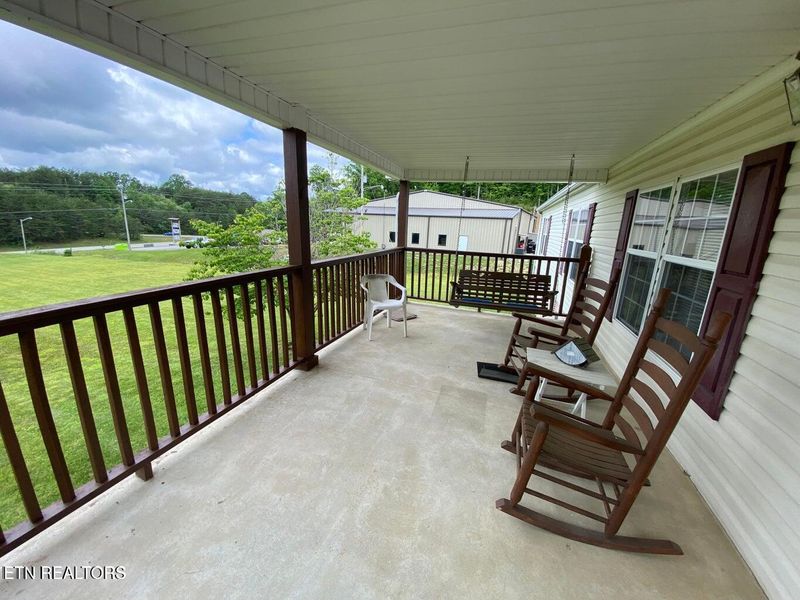 12320 Scott Hwy, Helenwood, TN 37755