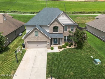 12325 Chirping Bird Ln, Knoxville, TN 37932
