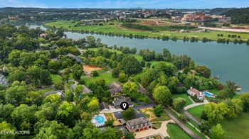 1233 Cherokee Blvd, Knoxville, TN 37919