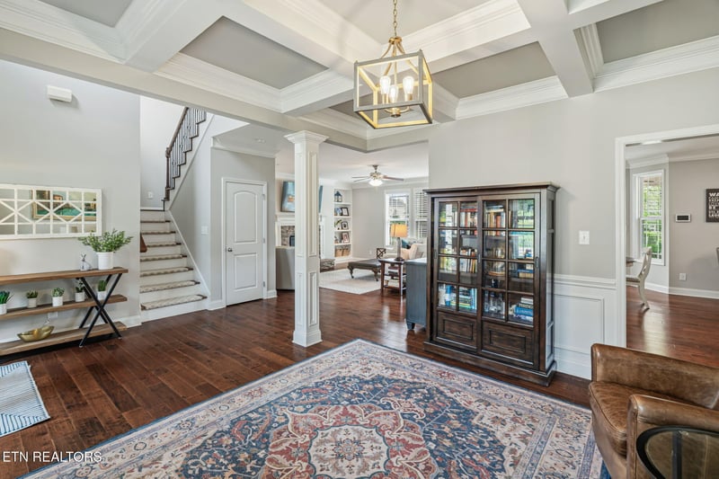 12339 Blacksburg Ln, Knoxville, TN 37922