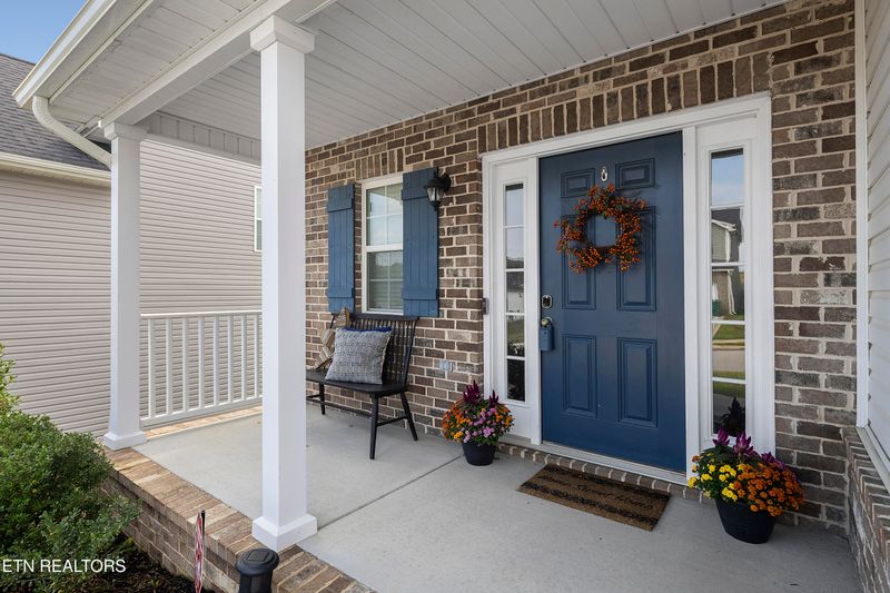 1234 Solstice Dr, Powell, TN 37849