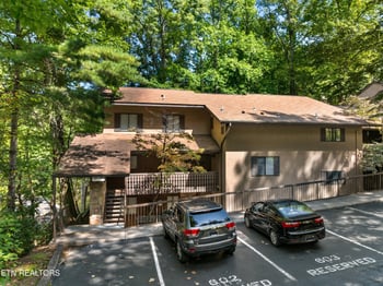 1235 Ski Mountain Rd #602, Gatlinburg, TN 37738