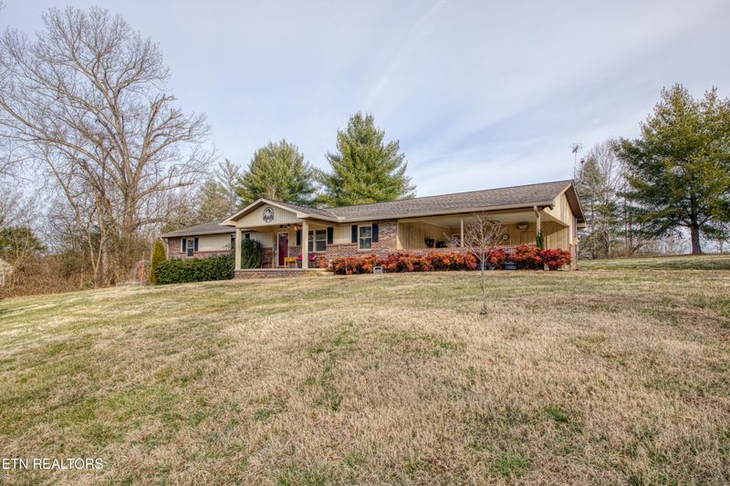 1237 Burnett Station Rd, Seymour, TN 37865