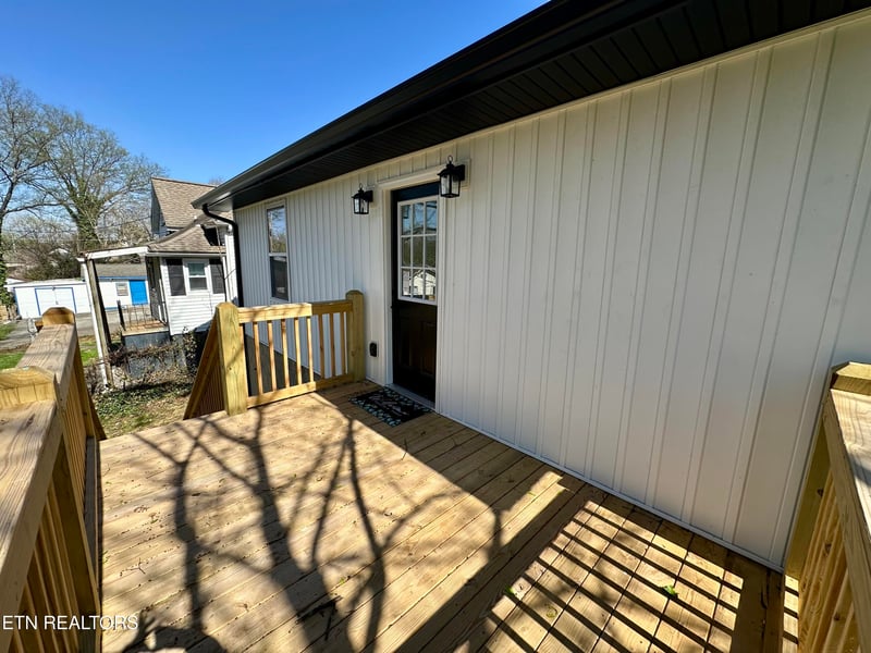1237 Iredell Ave, Knoxville, TN 37921