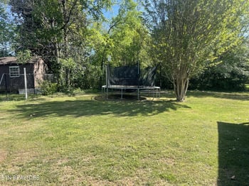 1239 Dossett St, Athens, TN 37303