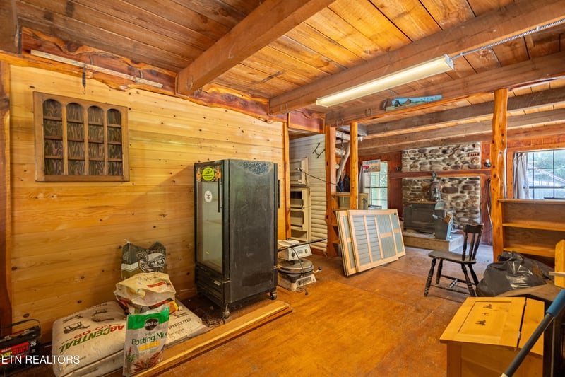 1239 Wears Valley Parcel 086 009 06 Rd, Townsend, TN 37882