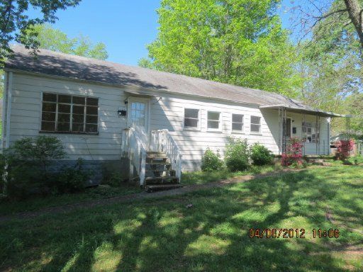 124-26 Hamilton Cir, Oak Ridge, TN 37830