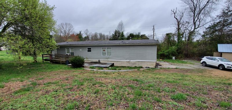 124 Andrew Ln, Jacksboro, TN 37757