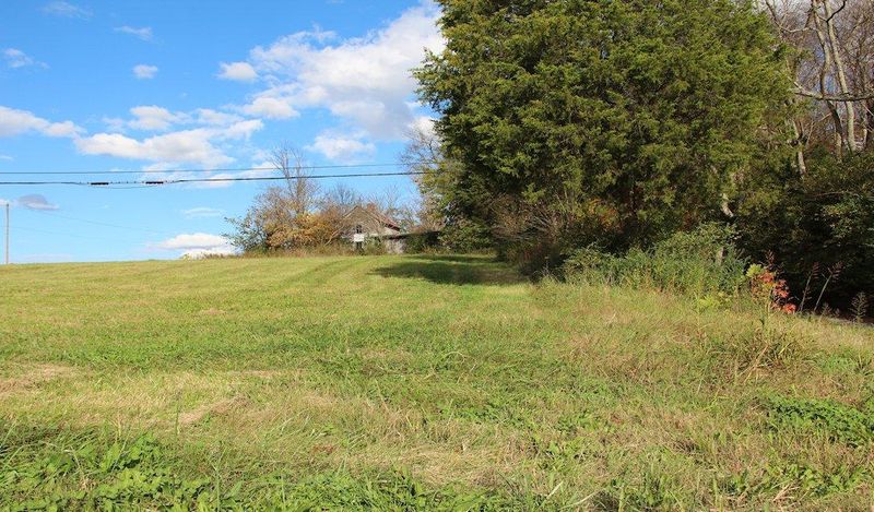 124 Blowing Cave Rd, Sevierville, TN 37876