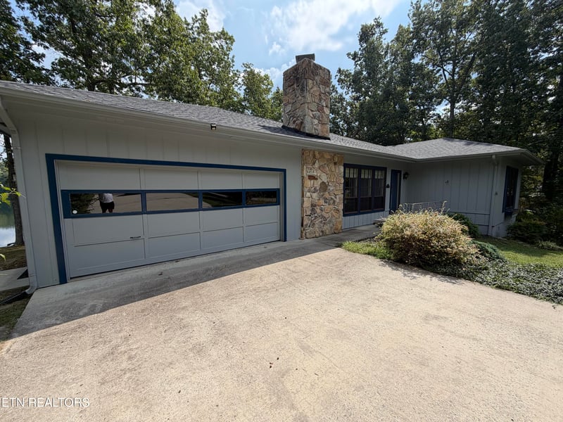 124 Canterbury Dr, Crossville, TN 38558
