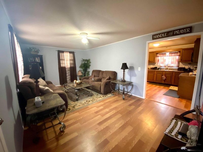 124 County Rd 352, Sweetwater, TN 37874