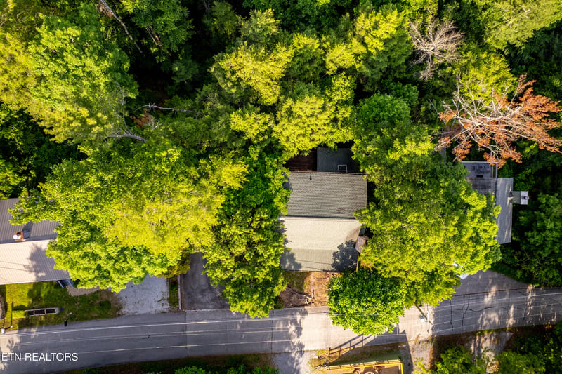 124 Cutter Gap Rd, Townsend, TN 37882
