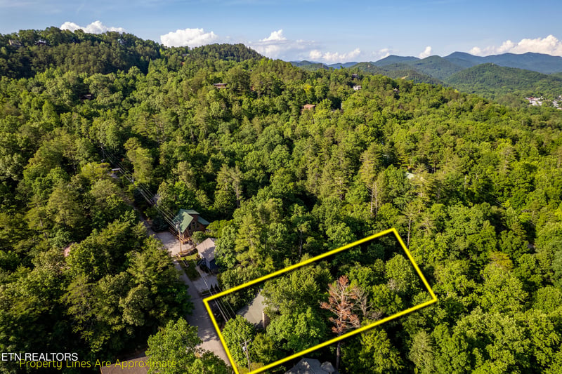 124 Cutter Gap Rd, Townsend, TN 37882