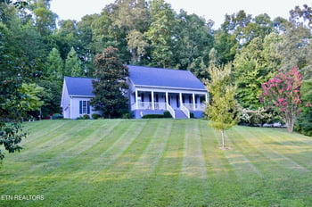 124 Deertrail Ln, Rocky Top, TN 37769