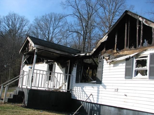 124 Dogwood Dr, Luttrell, TN 37779