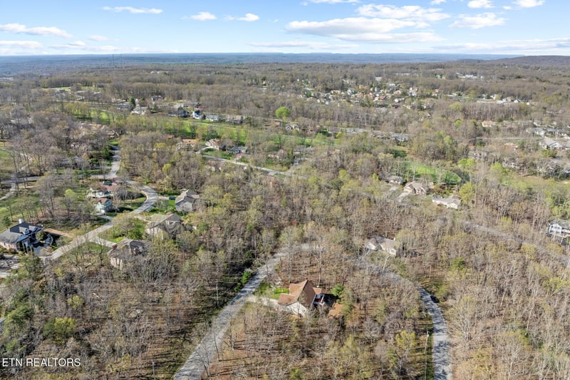 124 Greenbrier Loop, Crossville, TN 38558