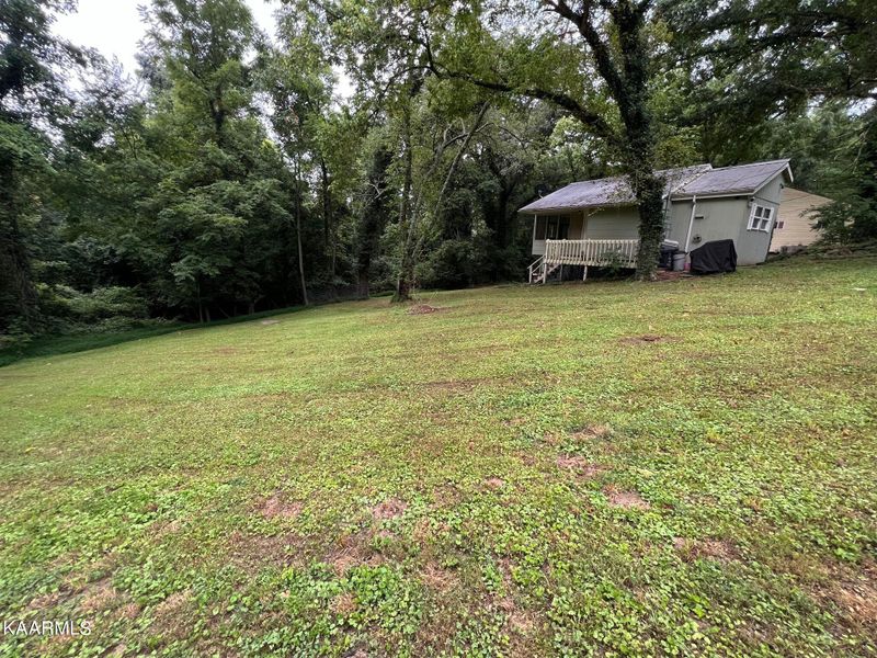 124 Jonathan Ln, Oak Ridge, TN 37830