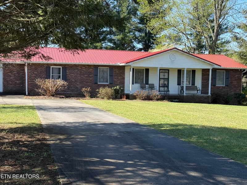124 Lincoln St, Crossville, TN 38572